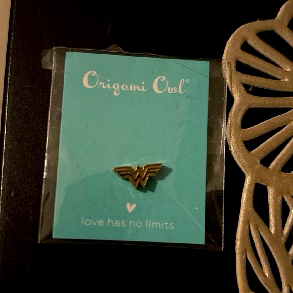 Origami Owl Wonder Woman Charm
